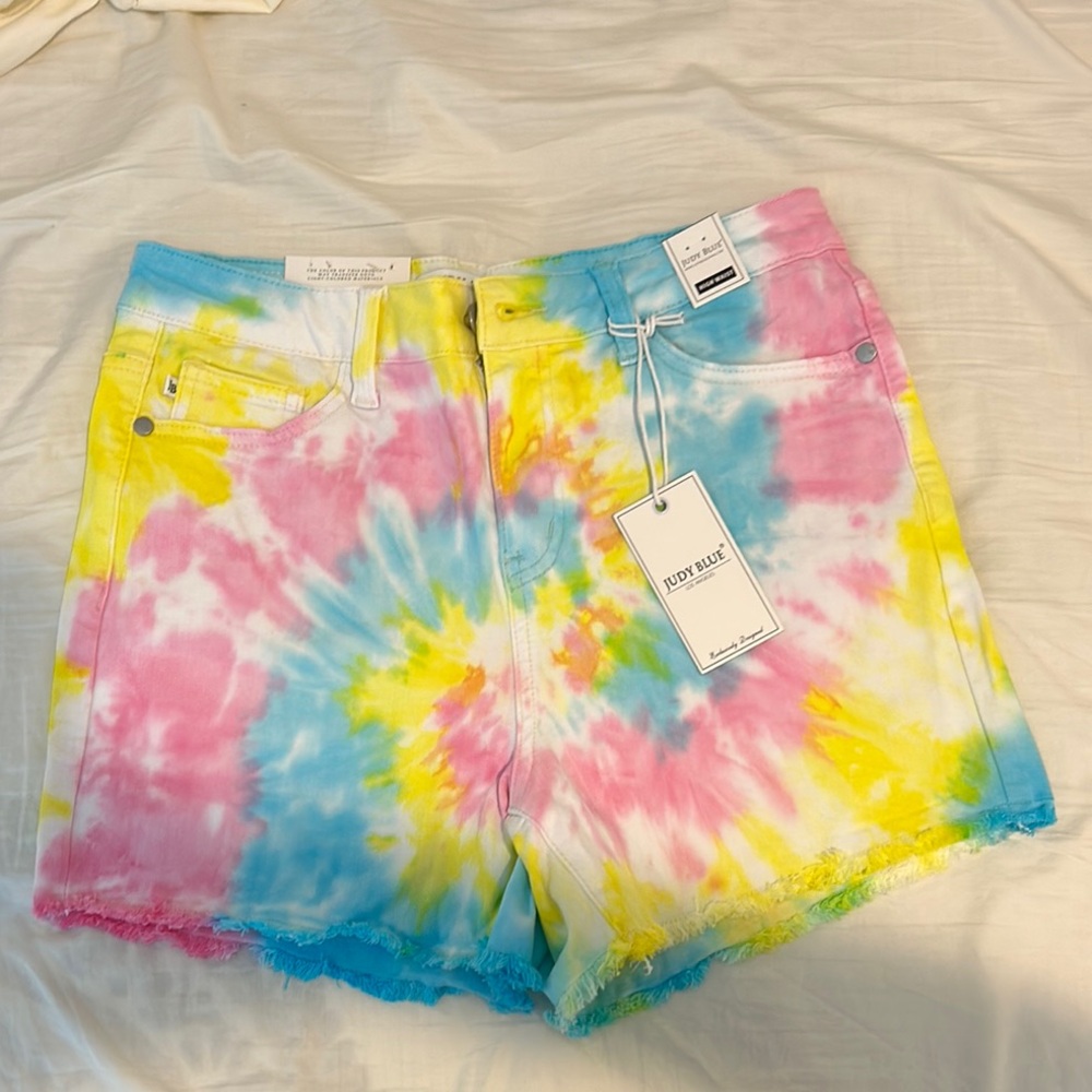 Judy Blue Tie-Dye Women's Cut Off Shorts size small